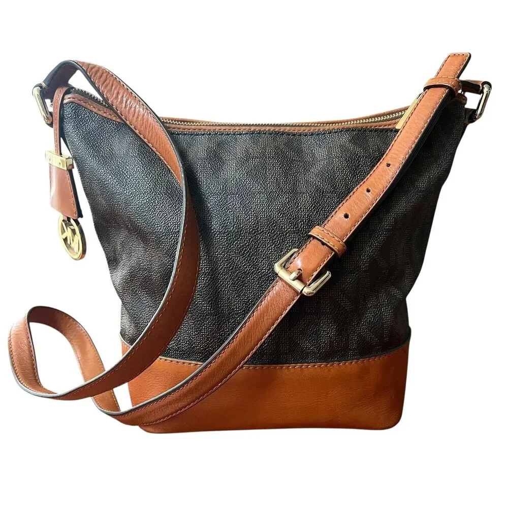 Michael Kors Crossbody Bag Womens Large Brown Monogram Junie Leather MK Charm'